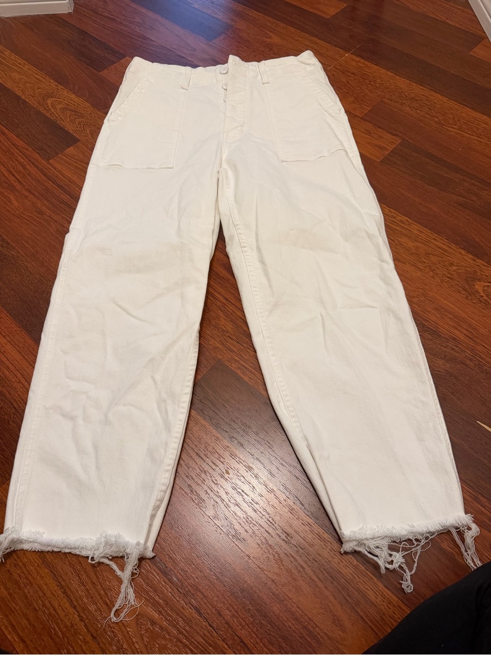 MOTHER Women's Ankle/Cropped High-Rise Button Fly Jeans in Off-White size 28 - Picture 3 of 9